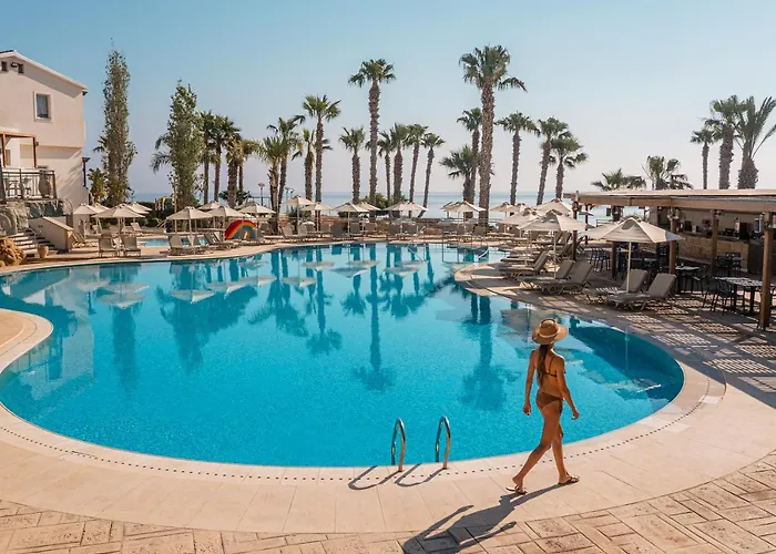 Louis Althea Hotel 4*