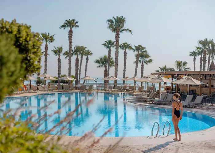 Louis Althea Protaras