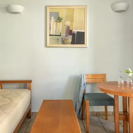 Louis Althea Hotel