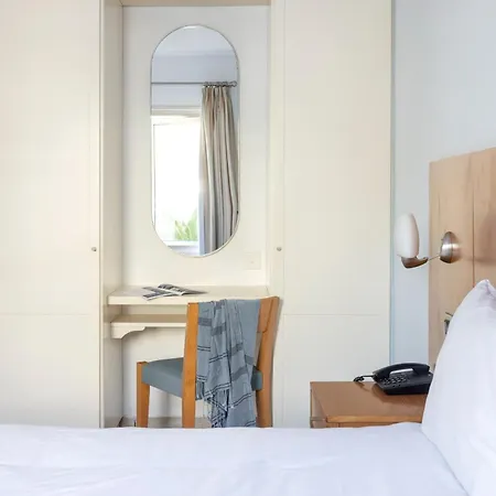 Louis Althea Hotell 4*