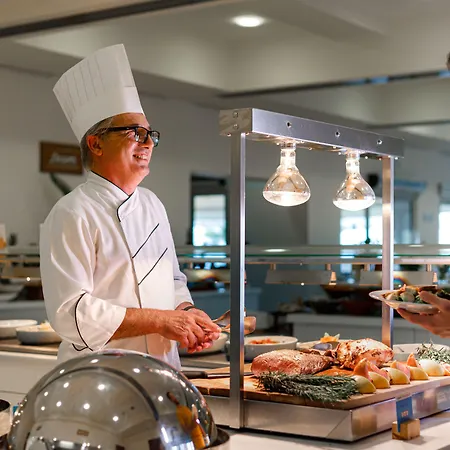 Louis Althea Протарас