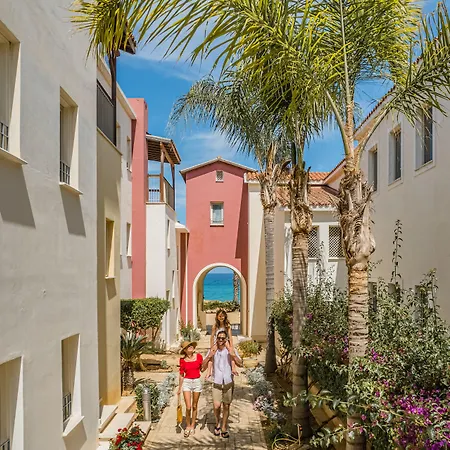 Отель Louis Althea