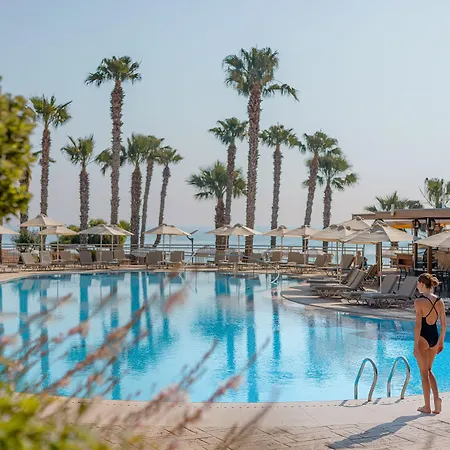 Louis Althea Протарас