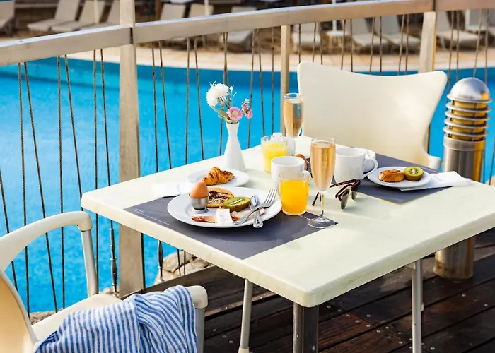 Louis Althea Hotel 4*