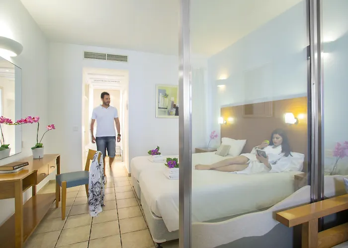 Louis Althea Protaras