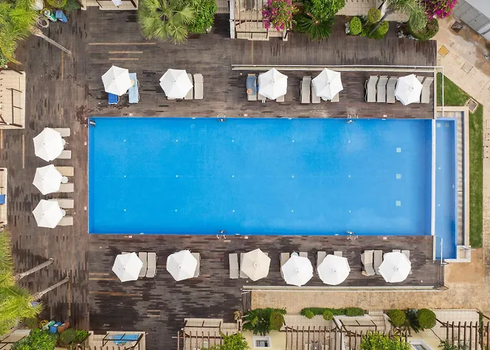 Louis Althea Protaras